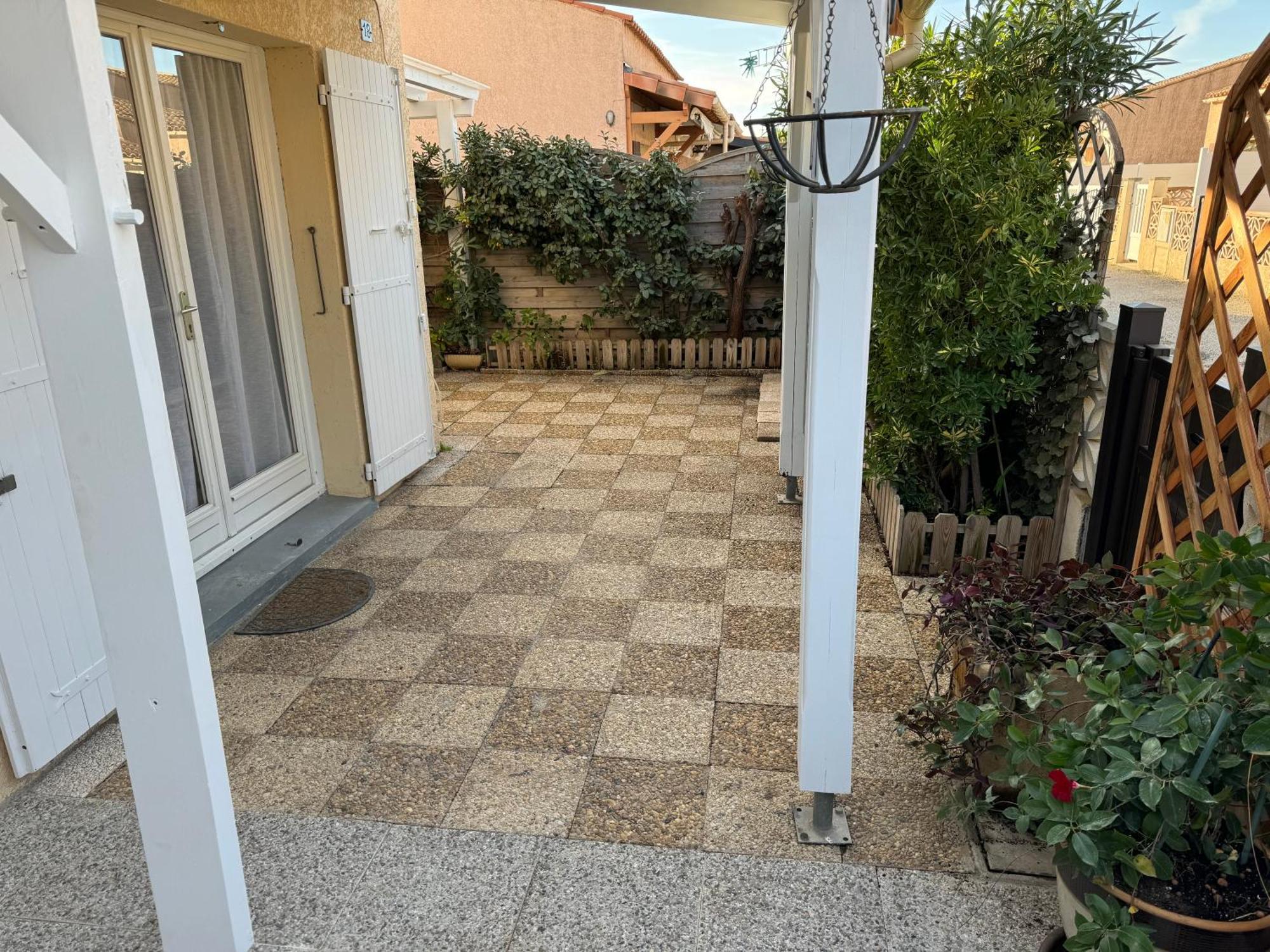 Сasa de vacaciones Maison Confort, Bord De Avec Parking Prive *